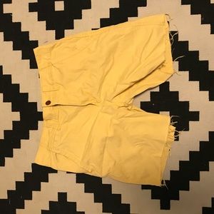 Yellow shorts. W32